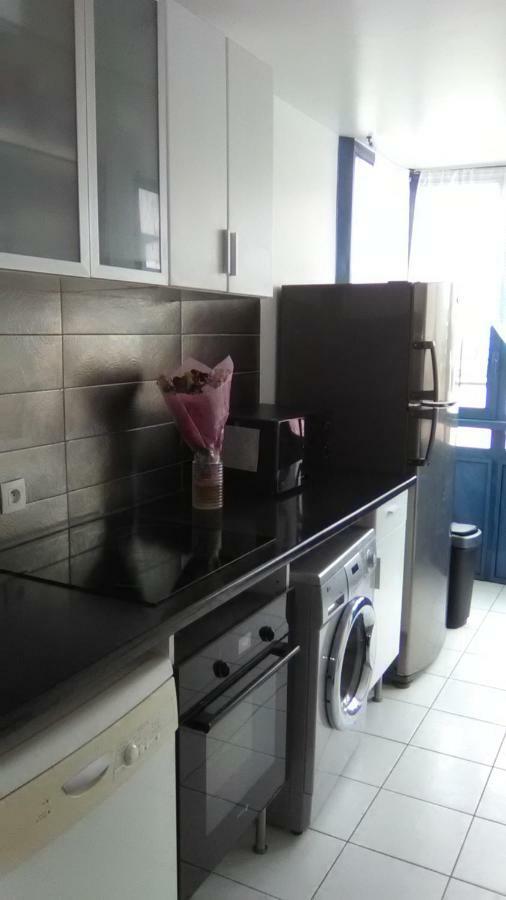 Appartements Sully Мант-ла-Жоли Екстериор снимка